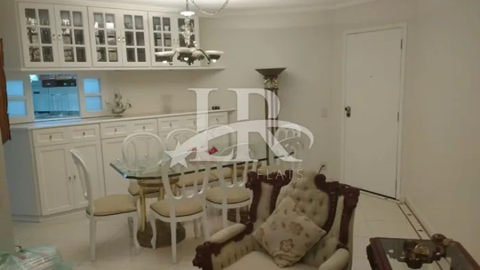 LR Flats Apartamento e Studio - Apartamento com 3 quartos para Alugar em Moema