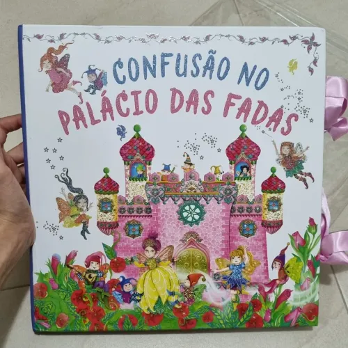 Livro infantil pop up confusão no palácio das fadas 
