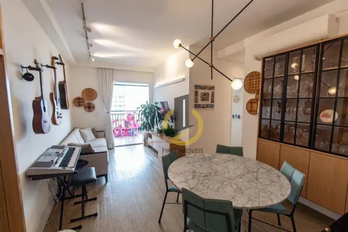 Apartamento à venda no Condomínio Lino 748 - 80m² - 3 dormitórios (1 suíte) - varanda com