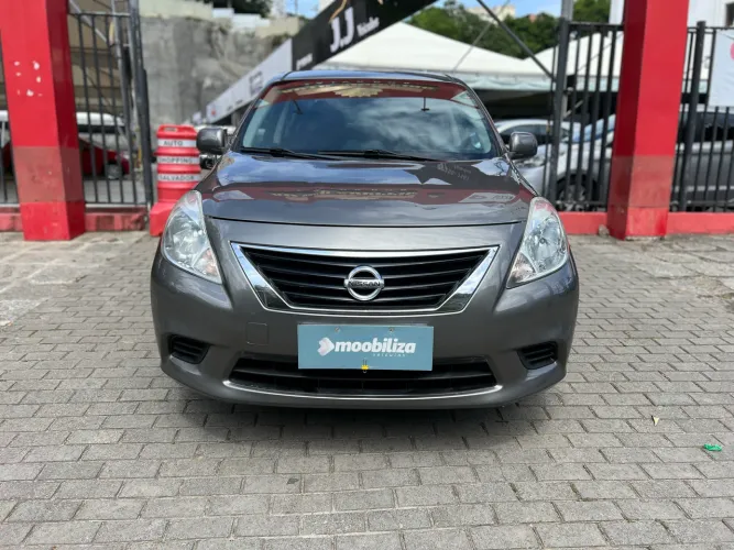 Nissan Versa SV 1.6 16V Flex Fuel 4P Mec. 2014