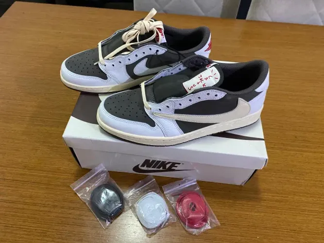 AIR JORDAN 1 TRAVIS SCOTT SPECIAL REVERSE MOCHA - AJ1 TS