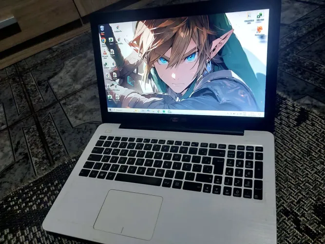 Notebook ASUS Z550MA