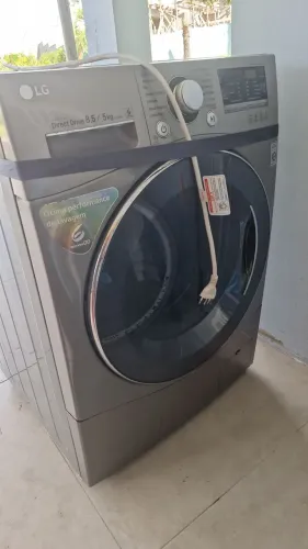 Lava e Seca LG Prata 8,5 Kg 220V