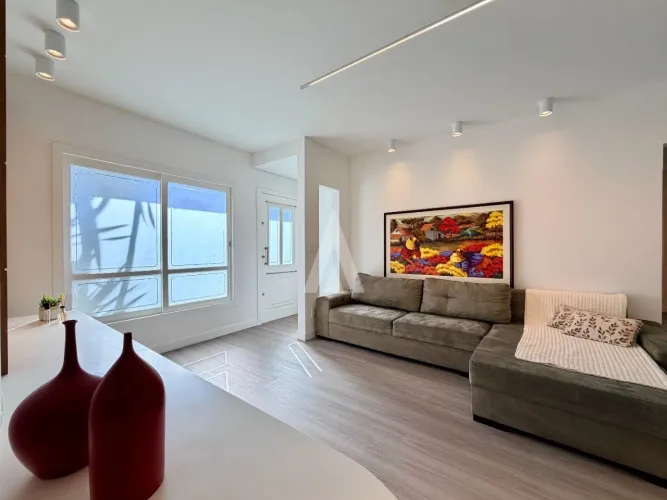 Casa em Condomínio com 1 suíte(s) mais 2 quarto(s) à venda no bairro Santo Antônio em JOIN