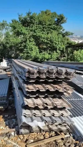 Telhas de zinco