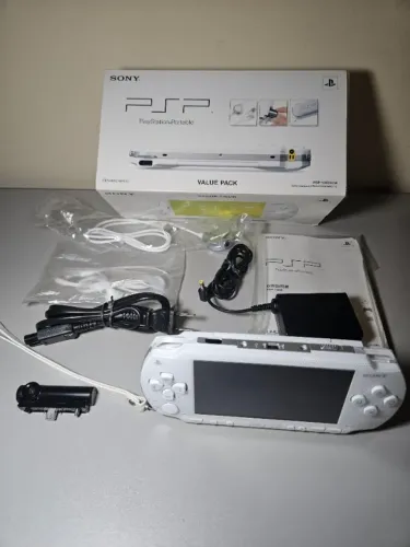 PSP 1000 Fat Ceramic White na Caixa Desbloqueado com PSP Camera