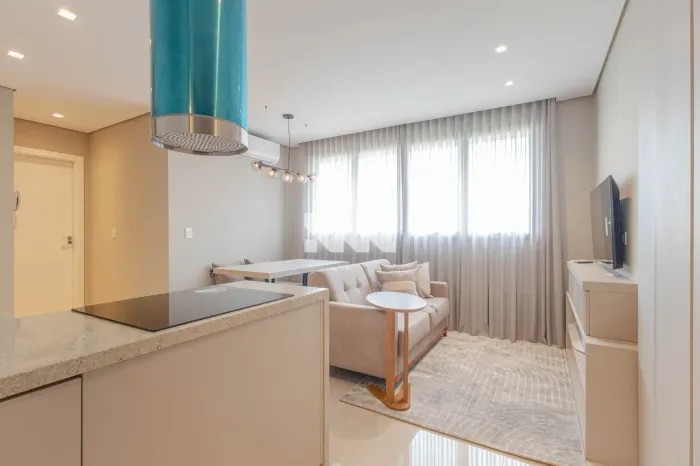 Apartamento mobiliado para locação no São Francisco - Curitiba