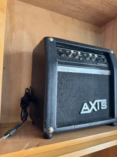 Amplificador de Guitarra AXTS Twister