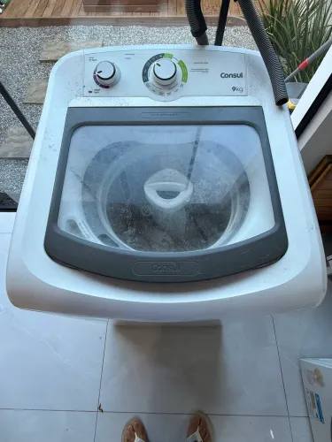 MÁQUINA CÔNSUL 9KG (USADA)
