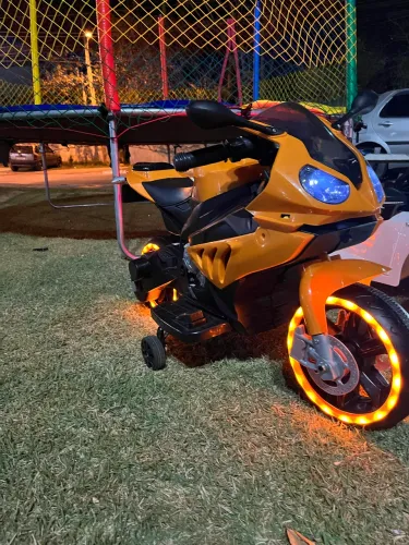 BMW S1000RR ELÉTRICA INFANTIL À VENDA!