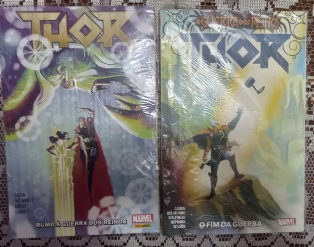 Duas revistas Guerra dos reinos de Thor volumes 2 e 3