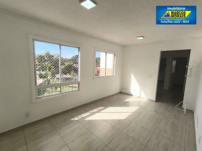 Apartamento com 3 dormitórios para alugar, 68 m² por R$ 2.960/mês - Vila Flora - Bairro Pl