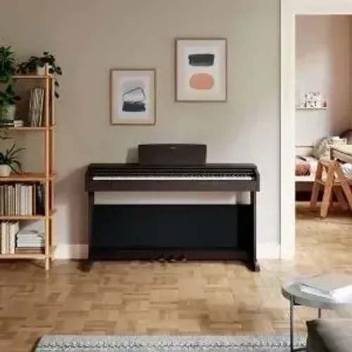 Yamaha Piano YDP144R Marrom