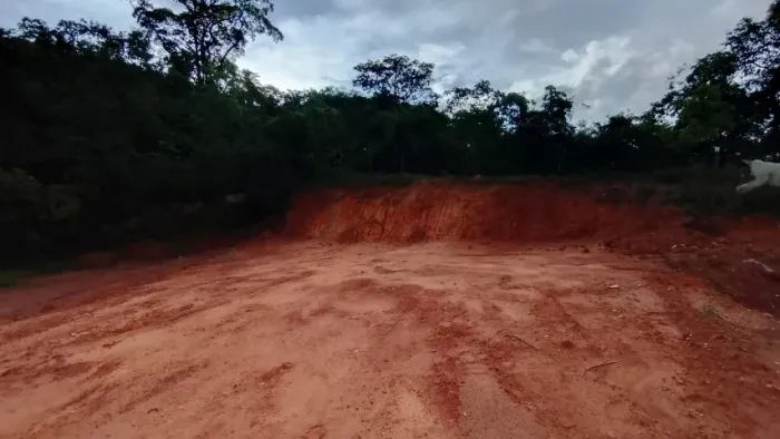 FInancio lote 230 mts castanheira sta luzia