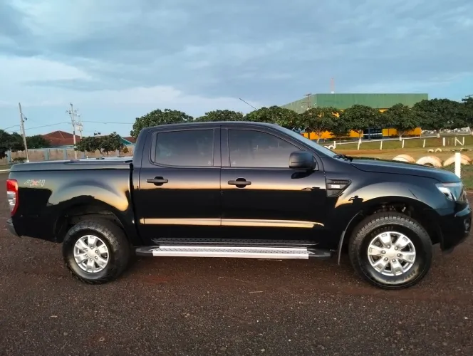 Ford Ranger XLS 3.2 20V 4X4 CD Diesel Aut. 2016