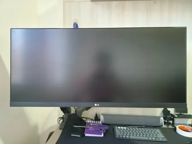 Monitor UltraWide LG 29" IPS Full HD 75Hz HDR (29WK600) - Branco (Excelente Estado)