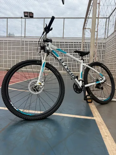 BIKE B-TWIN ROCKRIDER 540 27,5