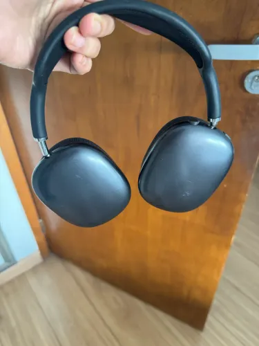 AirPods Max