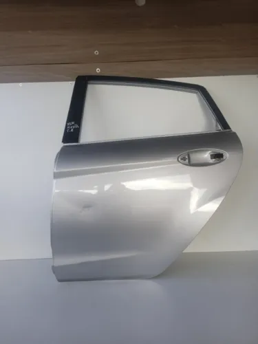 Porta Traseira Esquerda New Fiesta Hatch 2014-17 C Detalhe