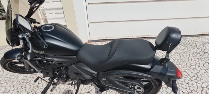 Kawazaki Vulcan preto fosco