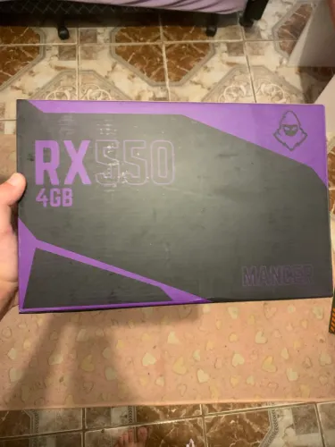 RX 550 pouco usada 