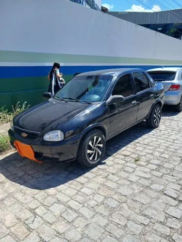 Volkswagen Fox 1.0 MI Total Flex 8V 3P 2013