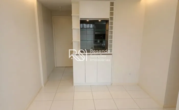 Apartamento Para Vender no Residencial Jardins com 3 quartos 1 suítes no bairro Antares em