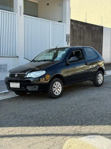 Fiat Palio Celebration 1.0 Fire Flex 8V 2P 2014