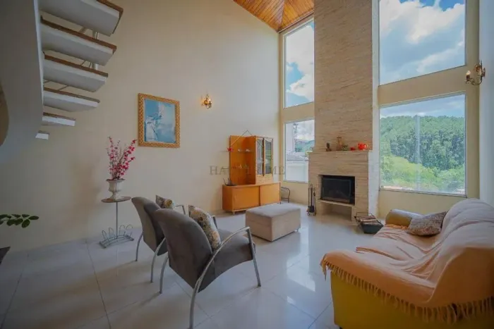 Casa à venda em Itapevi, Condomínio Nova São Paulo, com 5 suítes, com 395 m²