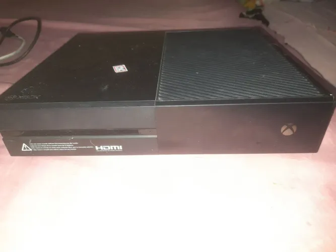 Xbox One fat com defeito