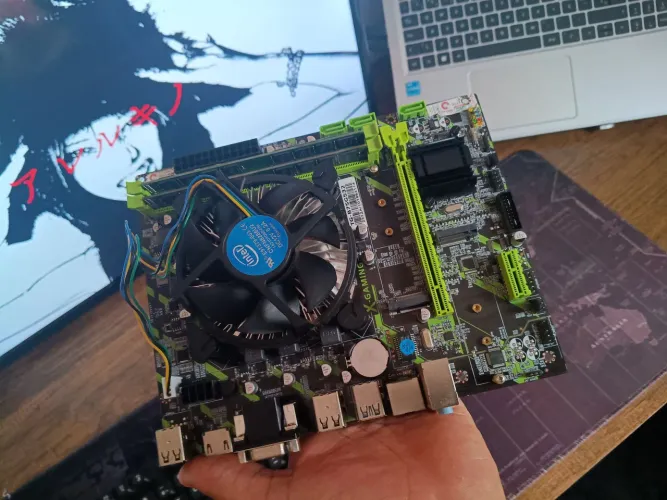 i7-3770 + 16GB DDR3 + Placa-Mãe X-Gaming B75G532 + Gabinete Aquário