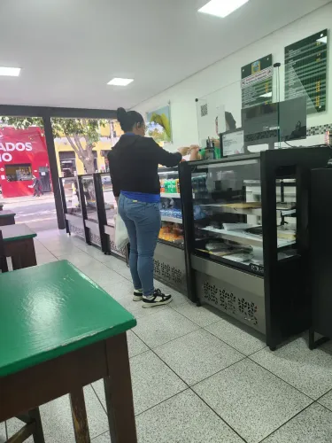 Auxiliar de cozinha