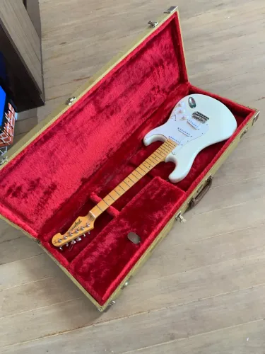 Case guitarra