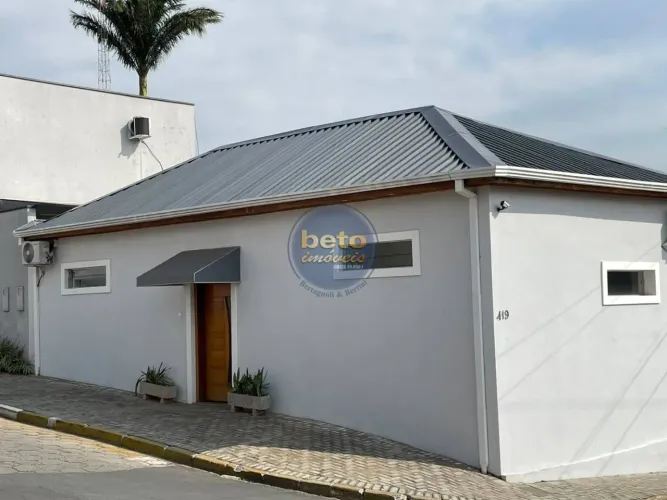 Casa Comercial Locação - Excelente localização