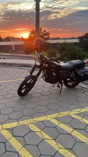 Suzuki Intruder