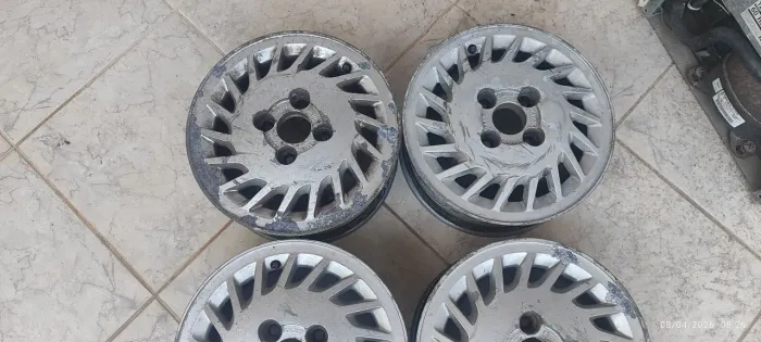 Rodas aro 13 original Chevrolet 