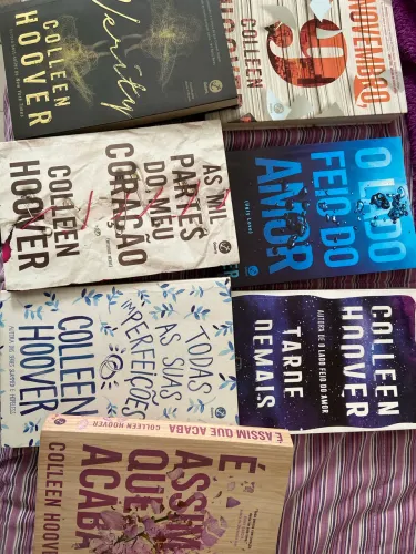Livros Colleen Hoover
