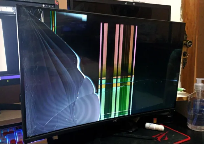 Monitor HQ Curvo Black - Retirada de Peças 