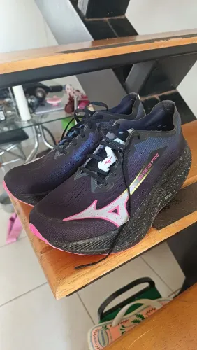 tenis de corrida mizuno wave rebellion pro 2 n°38 cor: preto
