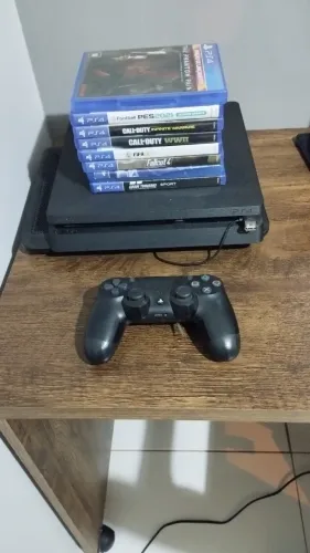 Play 4 slim 1tb . Cadeira gamer. Tv "40" smart philco