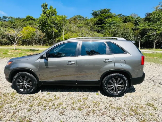Kia Motors Sorento 2.4 16V 4X2 Aut. 2011