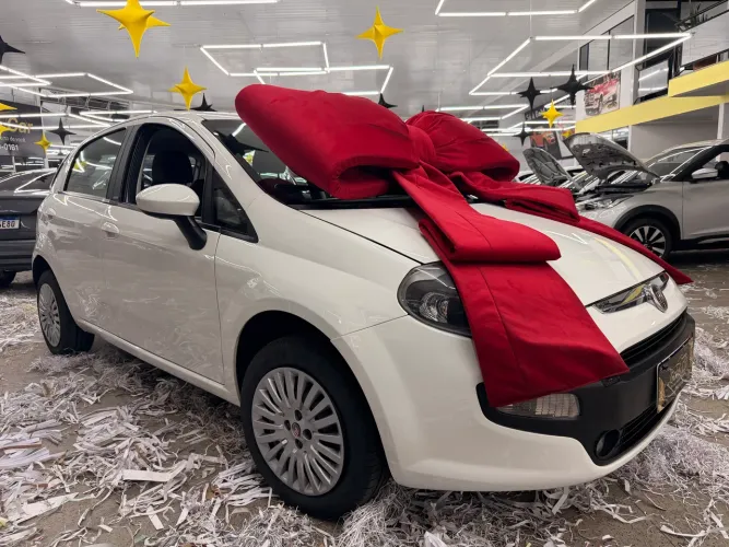 Fiat Punto Attractive Italia 1.4 F.flex 8V 5P 2014