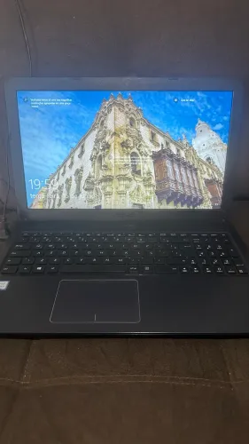 Notebook ASUS X543U