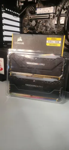 16Gb(2x8Gb) Corsair vengeance RGB PRO memória ram