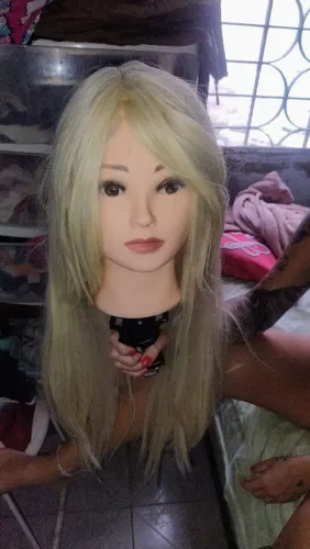 Peruca loira longa lace com cabeça d boneca