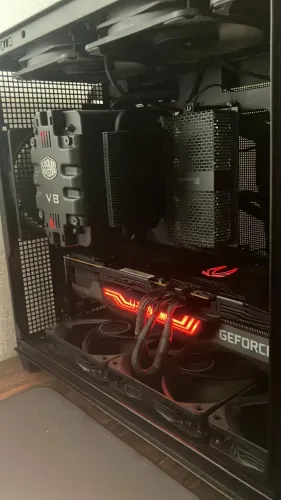 Cooler Master V8 + kit cabos sleeved