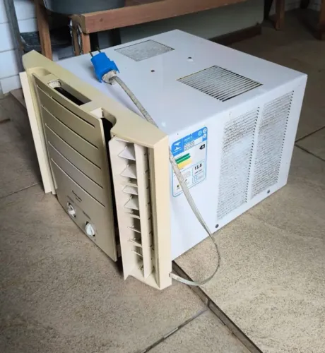 Ar-condicionado 7500 btus gaveta 