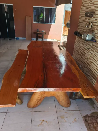 Vendo mesa rústica para sua área de lazer