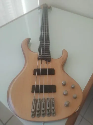 Baixo Ibanez BTB 555MP