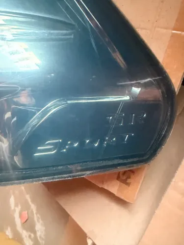 Par de lanterna em led  Hilux gr cor preta nova , serve nos modelos de 2016 em diante 